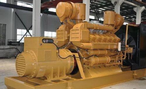 前进柴油发电机冬季启动前,需进行哪些电气系统检查?